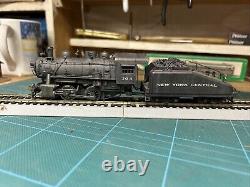 O-4-O HO Scale Locomotive NYC #304 With Tender. Runs