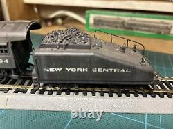 O-4-O HO Scale Locomotive NYC #304 With Tender. Runs