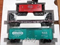 O Lionel 6-21948 New York Central Flyer Train Set with Smoke Whistle & Extras