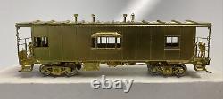 Overland Models HO Scale Brass NYC New York Central Bay Window Caboose #3865