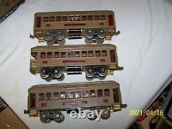 PRE-WAR LIONEL No. 352 STANDARD NEW YORK CENTRAL SET #10,337,337,338 MOJAVE