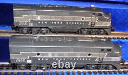 Postwar Lionel 2344 New York Central F3, Aa Diesel Set, C-7 Ex+, Runs Great