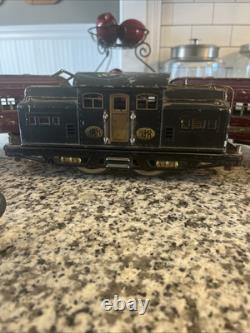 Pre War Lionel 318 Train Set. New York Central Lines. Works Great