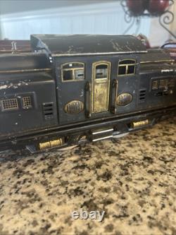 Pre War Lionel 318 Train Set. New York Central Lines. Works Great