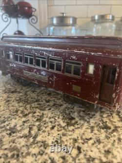 Pre War Lionel 318 Train Set. New York Central Lines. Works Great