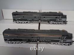Proto 2000 HO Scale NYC New York Central E8/9 Locomotive Engines #4070/76