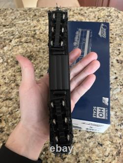 Rapido New York Central EMD E8A #4040 DCC/Sound