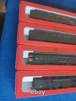 Rivarossi 2673 2728 2675 6561 New York Central Passenger 1920's New York All 4