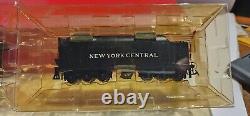 Rivarossi HO Scale Hudson 4-6-4 Steam Locomotive New York Central #5438