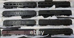 Set of 8 HO Scale RTR Heavyweight NYC New York Central Passenger Cars (31925)