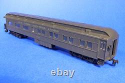 Set of 8 HO Scale RTR Heavyweight NYC New York Central Passenger Cars (31925)