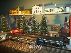 Trains williams new york central 72' streamliner 2 car passenger set