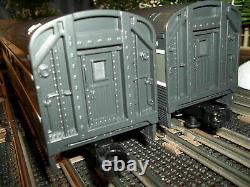 Trains williams new york central 72' streamliner 2 car passenger set