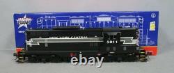 USA Trains R22127 G New York Central EMD GP9 Diesel Locomotive #5805