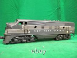 VERY CLEAN Postwar LIONEL 2344 Non-Powered New York Central F3 Diesel Engine