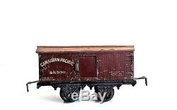 Vintage 1920's BING NEW YORK CENTRAL LINES Train Set Of Iron And Tin -Working