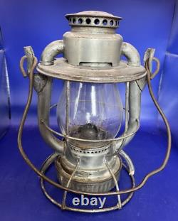 Vintage Dietz Vesta New York Central Railroad RR Cage Lantern Clear Globe USA
