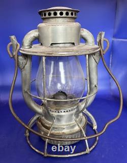 Vintage Dietz Vesta New York Central Railroad RR Cage Lantern Clear Globe USA