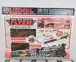 Vintage Lionel Train Set New York Central Flyer O27 Gauge 6-11735 Die Cast Boxed