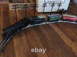 Vintage Marx #5942 Stream Line Steam Type Electric TRAIN SET W Box