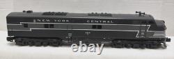 WILLIAMS O-GAUGE NEW YORK CENTRAL E7 #4010 POWERED 2 MOTORS DIESEL ENGINE WithBOX