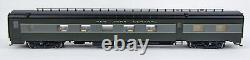 Walthers 187 HO Scale New York Central Passenger Lounge Model Train Car