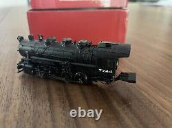 Walthers 920-90007 N Scale New York Central USRA 0-8-0 Steam Locomotive withTender