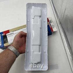 Walthers 932-15004 New York Central Pullman 64-seat Coach Passenger Car In Box