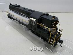 Walthers / Proto New York Central Gp7 Locomotive # 5611dcc Pluglot Dho Scale