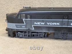 Weaver 6030 O New York Central FA-2 A-Unit Pwd Diesel Locomotive #1088