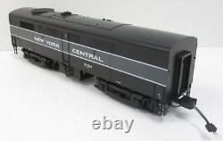 Weaver 6531 O New York Central FA-2 B Unit Pwd Diesel Locomotive #3354 (3-Rail)