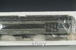 Williams New York Central Classic Madison Style Cars 2 Tone Grey 0/27 Gauge Nib