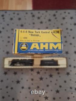 AHM HO 4-6-4 New York Central Hudson #5096 NIB