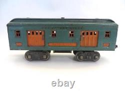 Ensemble Lionel Standard Gauge d'avant-guerre : Moteur 10E et 3 voitures de voyageurs 332, 339, 341