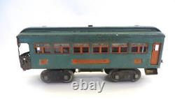 Ensemble Lionel Standard Gauge d'avant-guerre : Moteur 10E et 3 voitures de voyageurs 332, 339, 341