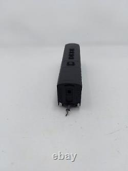 HO Scale BACHMANN PLUS 31220 EMD F7A F7B NEW YORK CENTRAL 1873 2457 Testé<br/> 	<br/>
Note: There is no direct translation for 'tested' in this context in French, so the word 'testé' can be used as an equivalent.