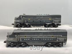 Lionel 2354 Unités Aa New York Central en bon état, révisées.