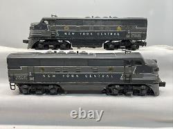 Lionel 2354 Unités Aa New York Central en bon état, révisées.