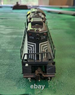 Locomotive Diesel GP-9 Nonmotorisée #5768 de William, New York Central