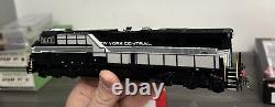 Locomotive ES44AC de la ligne InterMountain HO #49762S-02 New York Central #1968 NIB