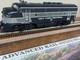 New York Central Nyc Emd F3a Locomotive Dc / Dcc Pr&Ecirc;te Bande Grise Ho Scale Neuf