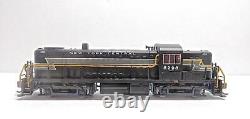 N Bachmann 64256 New York Central Lightning Stripe RS3 Diesel Dual Mode DC/ DCC 	<br/> 	  <br/>En français: N Bachmann 64256 New York Central Lightning Stripe RS3 Diesel Dual Mode DC/ DCC