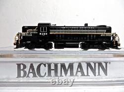N Bachmann 64256 New York Central Lightning Stripe RS3 Diesel Dual Mode DC/ DCC	
<br/>
 
 	
<br/>  	Traduction en français: N Bachmann 64256 New York Central Lightning Stripe RS3 Diesel Dual Mode DC/ DCC