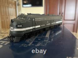 Rapido New York Central EMD E8A #4040 DCC/Son