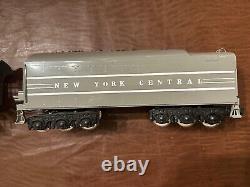 Williams 4001, locomotive à vapeur grise Hudson de la New York Central, n° 5446.